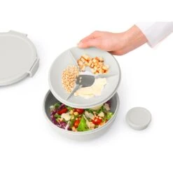Brabantia Make En Take Salade Lunchkom 1,3 Liter Lichtgrijs 11 Brabantia Make En Take Salade Lunchkom 1,3 Liter Lichtgrijs -Keukenbenodigdheden Winkel 102 6368 4 1